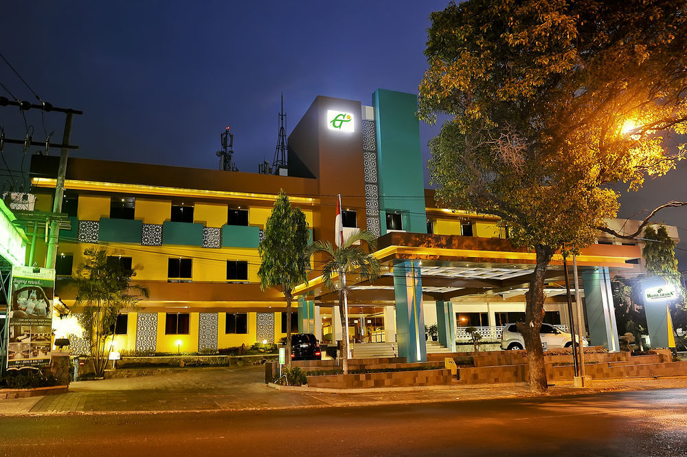 Hotel Grasia Semarang Bagian luar foto